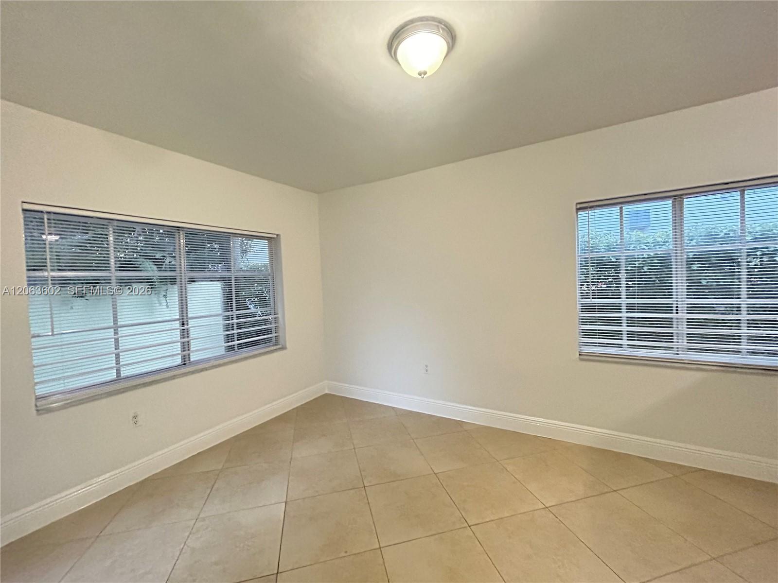 1034 Lenox Ave # 10, Miami Beach FL 33139 photo 5