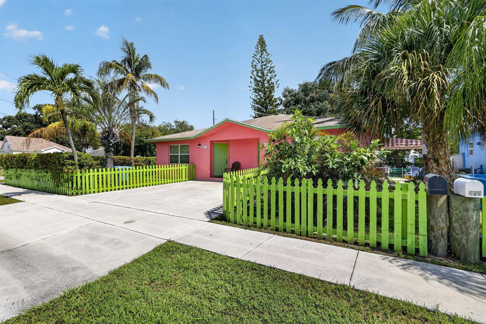 201 Palm Street # 203, Lantana FL 33462 photo 2