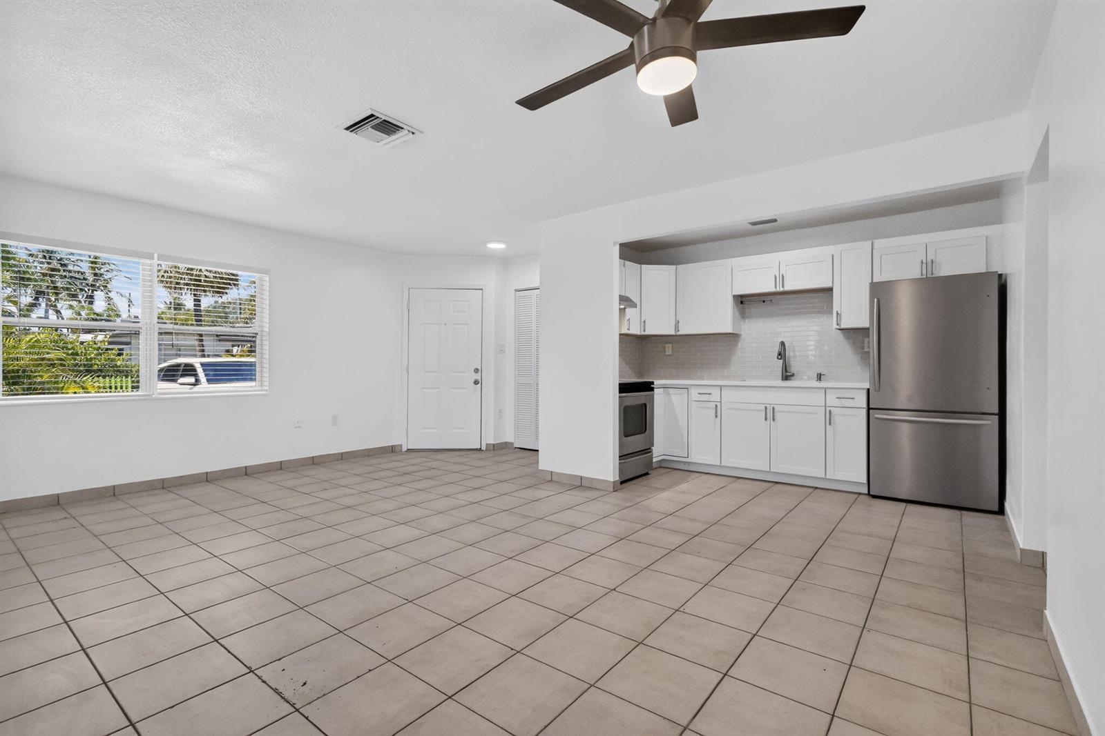 201 Palm Street # 203, Lantana FL 33462 photo 4