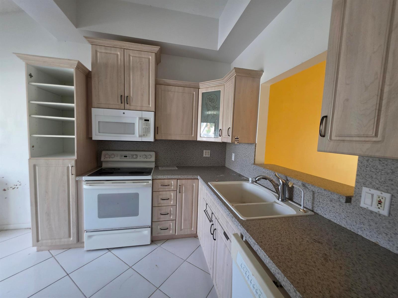 10780 Waterberry Drive, Boca Raton FL 33498 photo 2