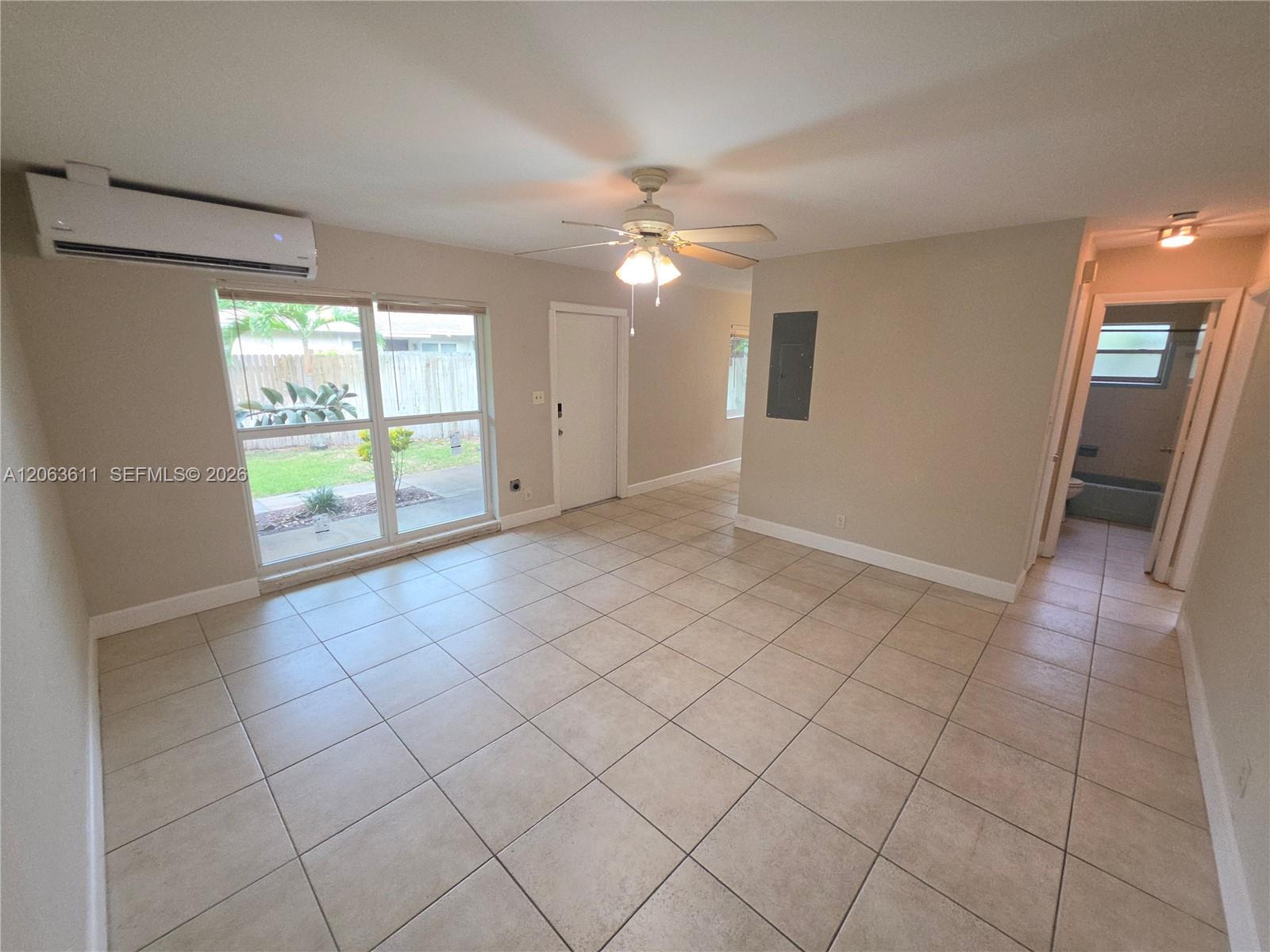 314 SW 1st St, Boca Raton FL 33432 photo 2