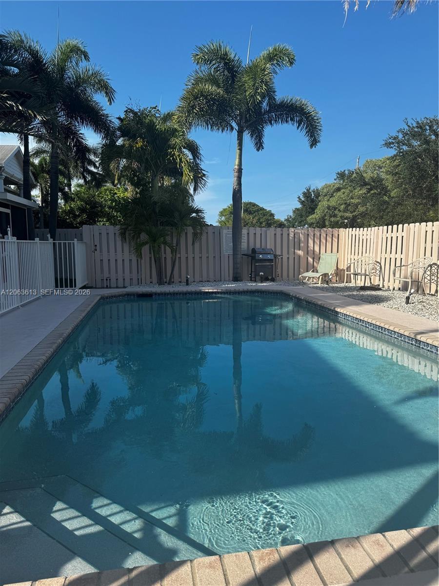 4517 NE 21st Ave # 2, Fort Lauderdale FL 33308