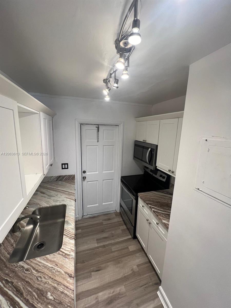 4517 NE 21st Ave # 2, Fort Lauderdale FL 33308 photo 4