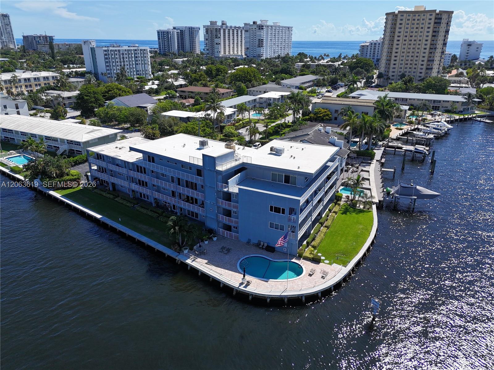 1201 S Riverside Dr # 301, Pompano Beach FL 33062 photo 2