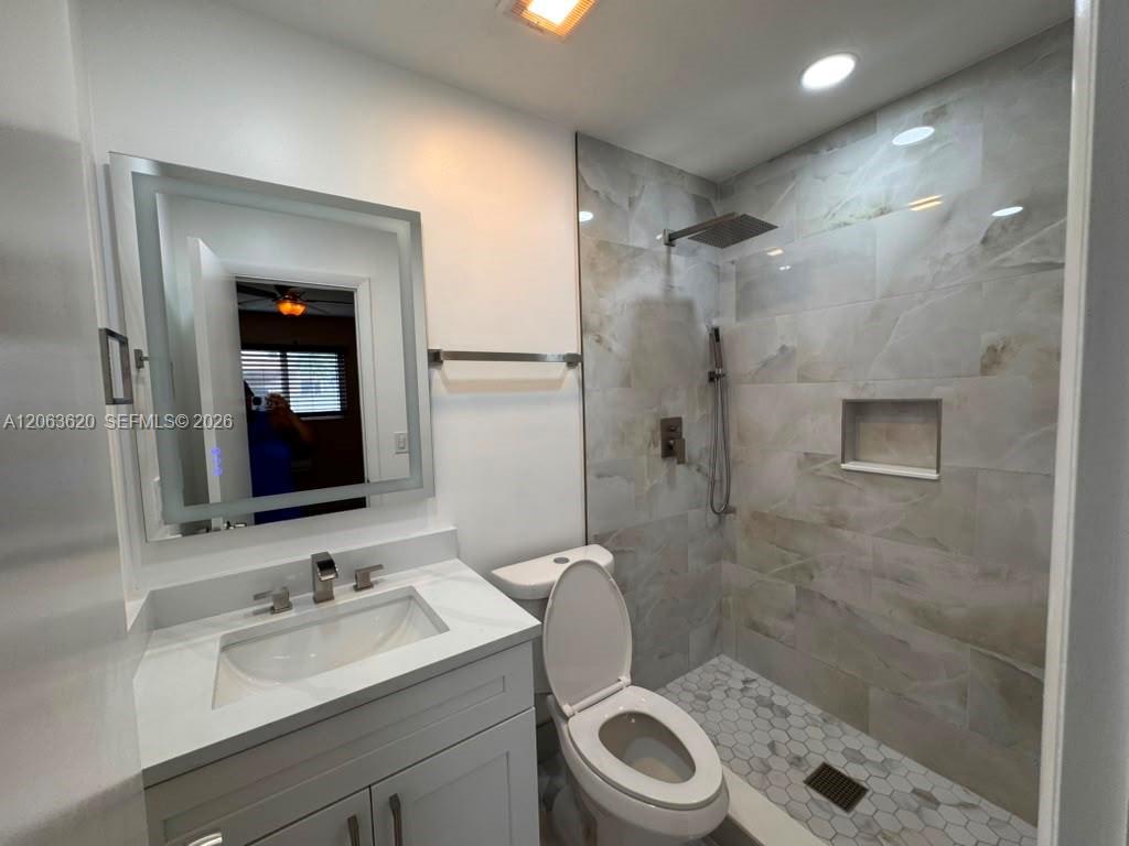 18331 NW 2nd Ct, Miami Gardens FL 33169