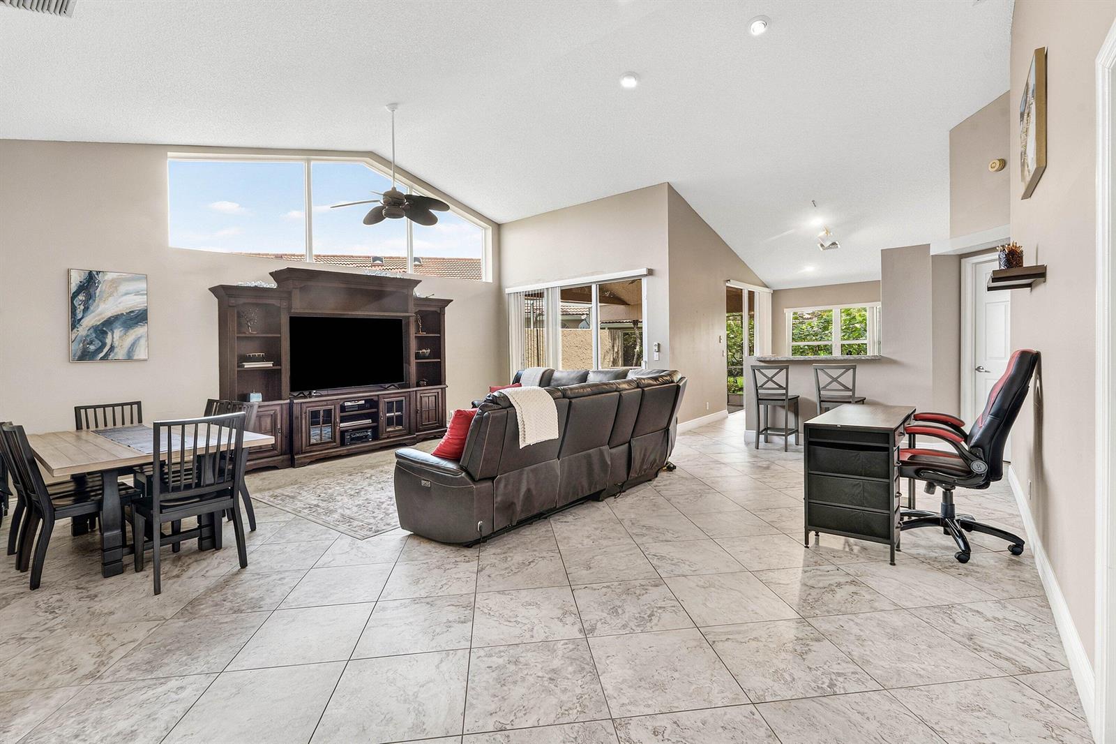 2201 HEATHER RUN Terrace, Palm Beach Gardens FL 33418 photo 3