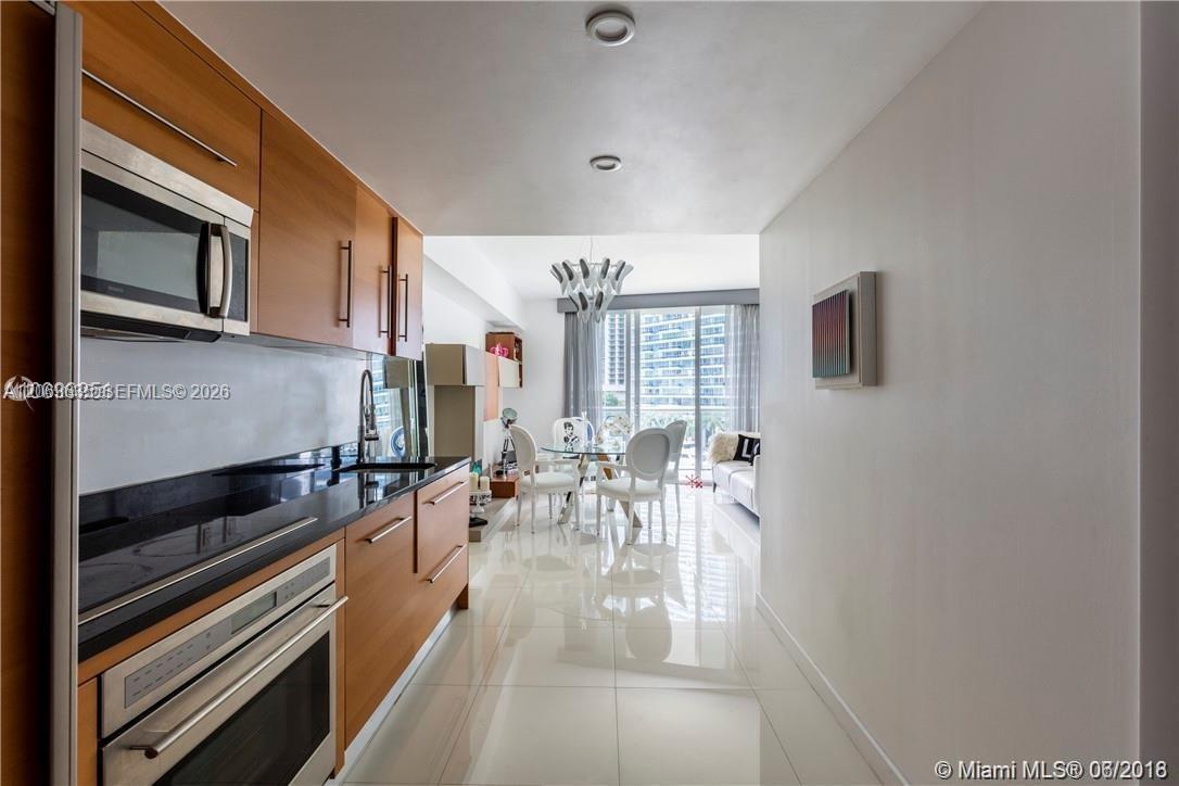 465 Brickell Ave # 604, Miami FL 33131 photo 5