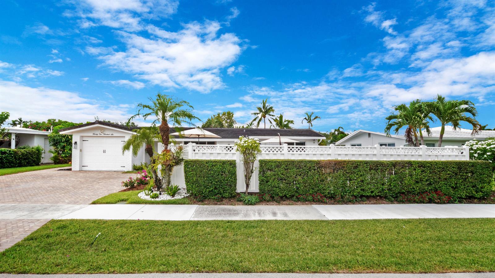 2106 NE 60TH Street, Fort Lauderdale FL 33308 photo 2