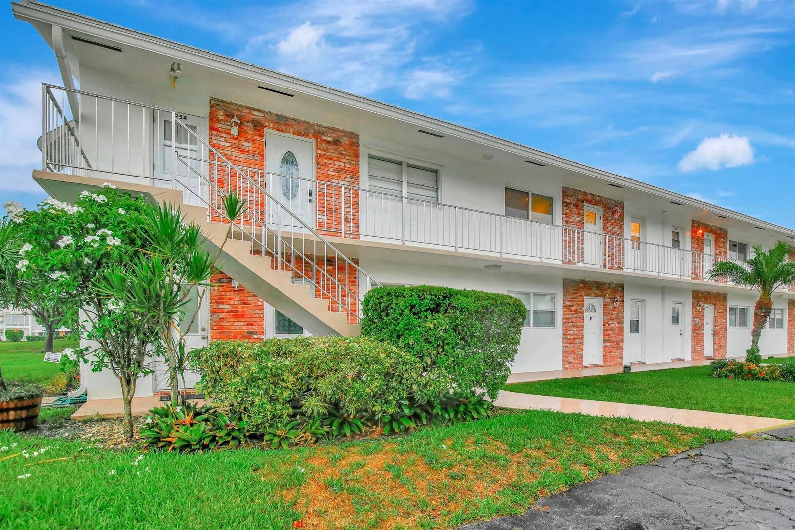 2650 W GOLF Boulevard # 255, Pompano Beach FL 33064 photo 2