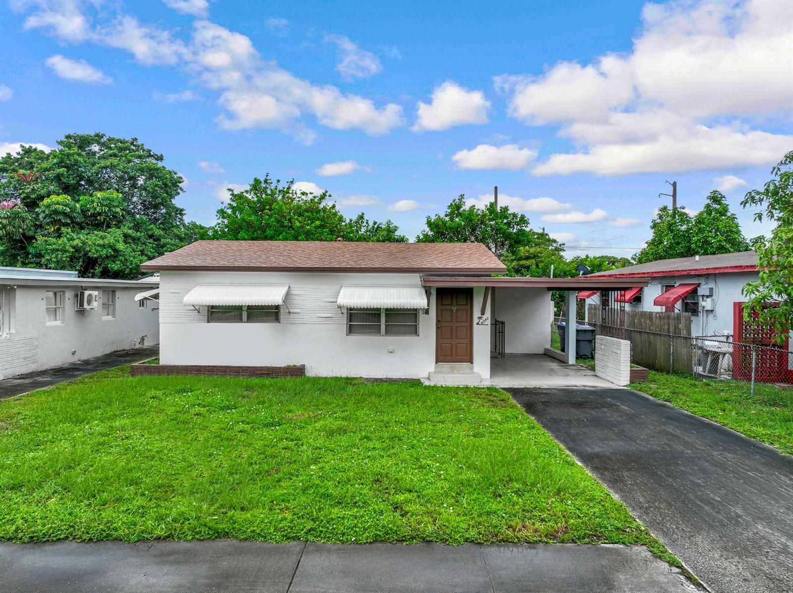 6340 WASHINGTON Street, Hollywood FL 33023 photo 2