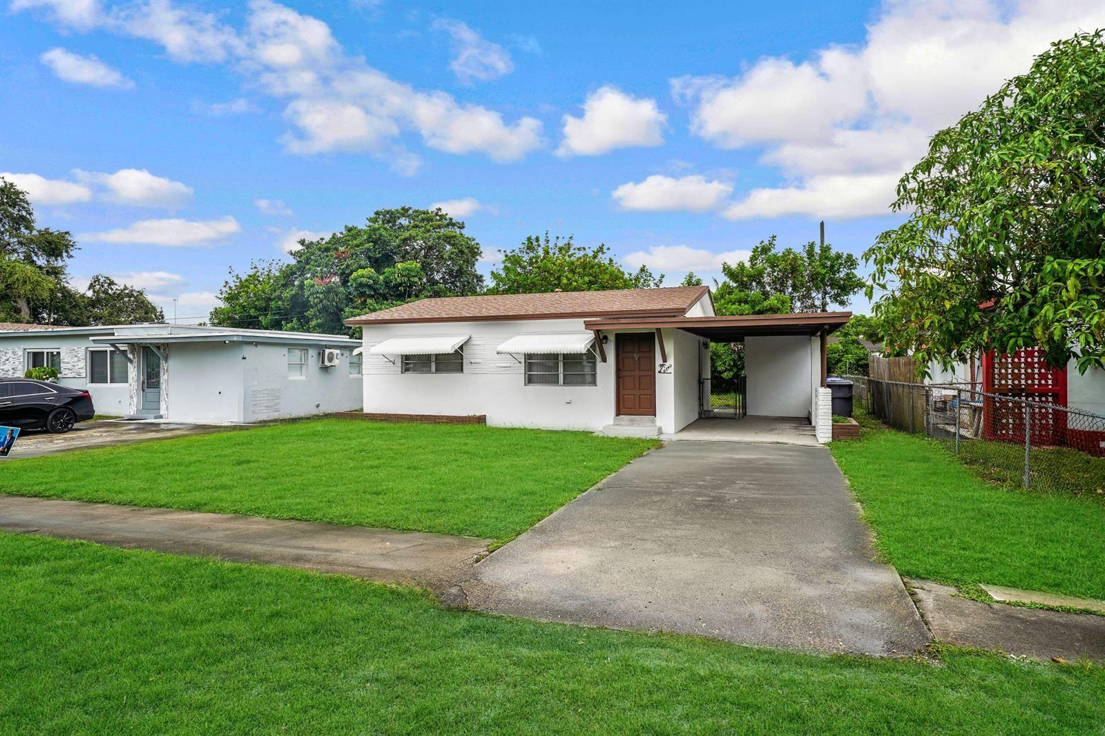 6340 WASHINGTON Street, Hollywood FL 33023 photo 3