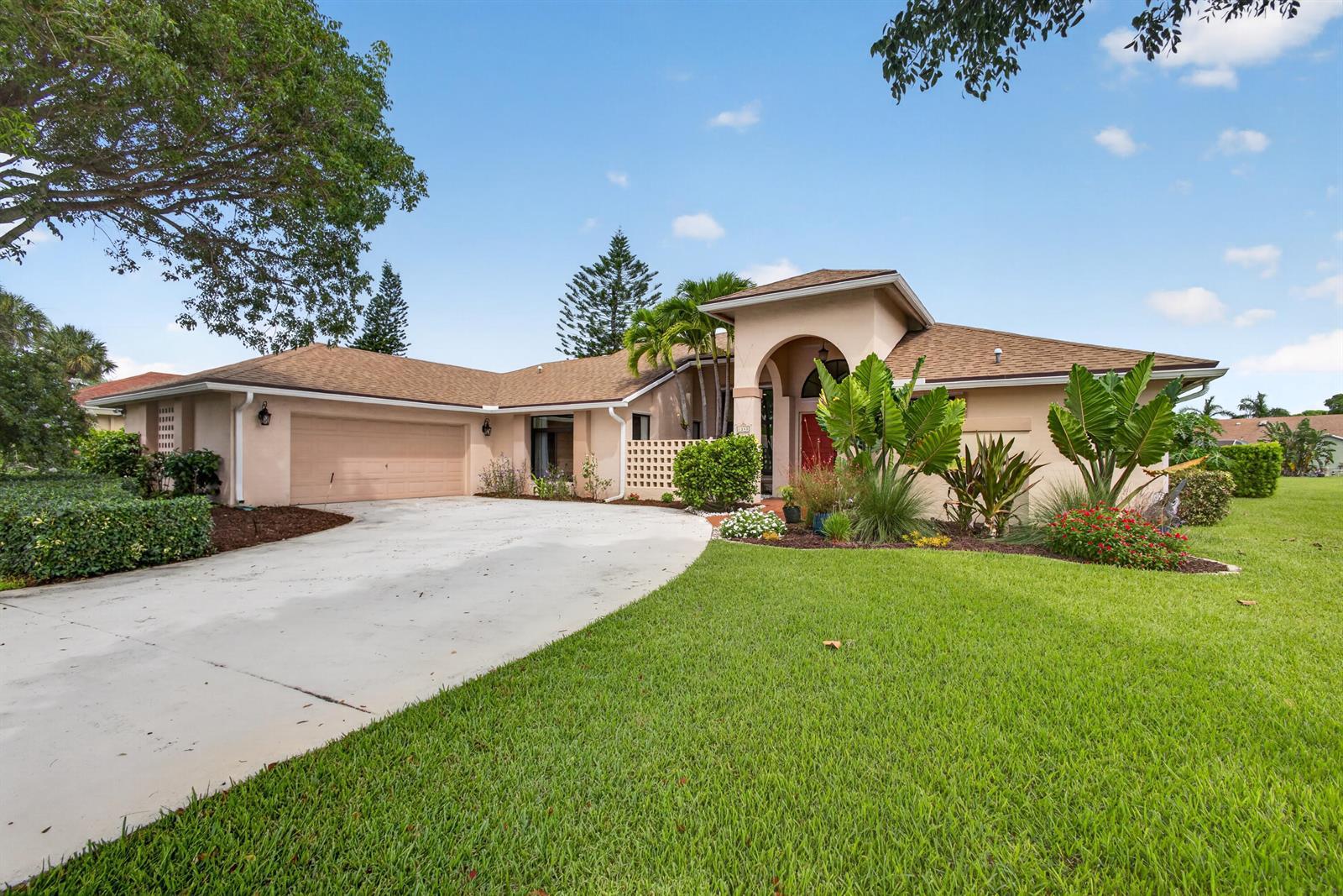 1848 Lynton Circle, Wellington FL 33414 photo 2