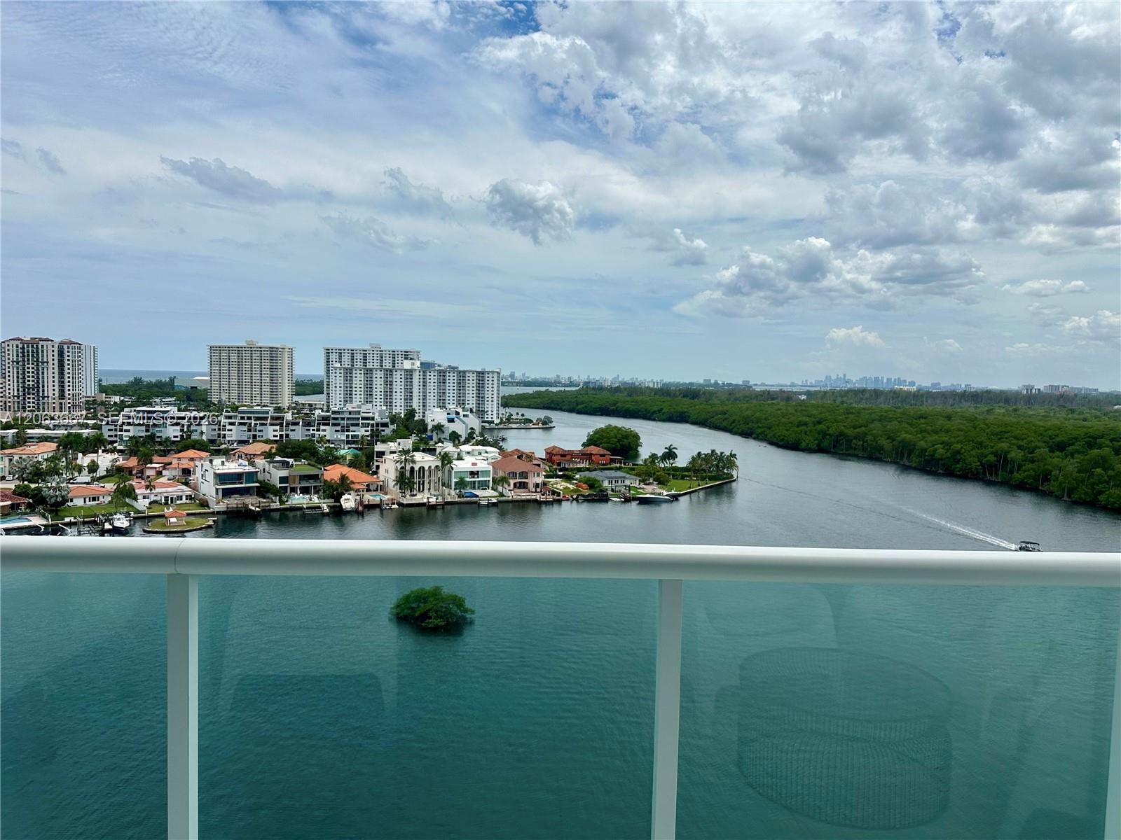 400 Sunny Isles Blvd # 1401, Sunny Isles Beach FL 33160 photo 3