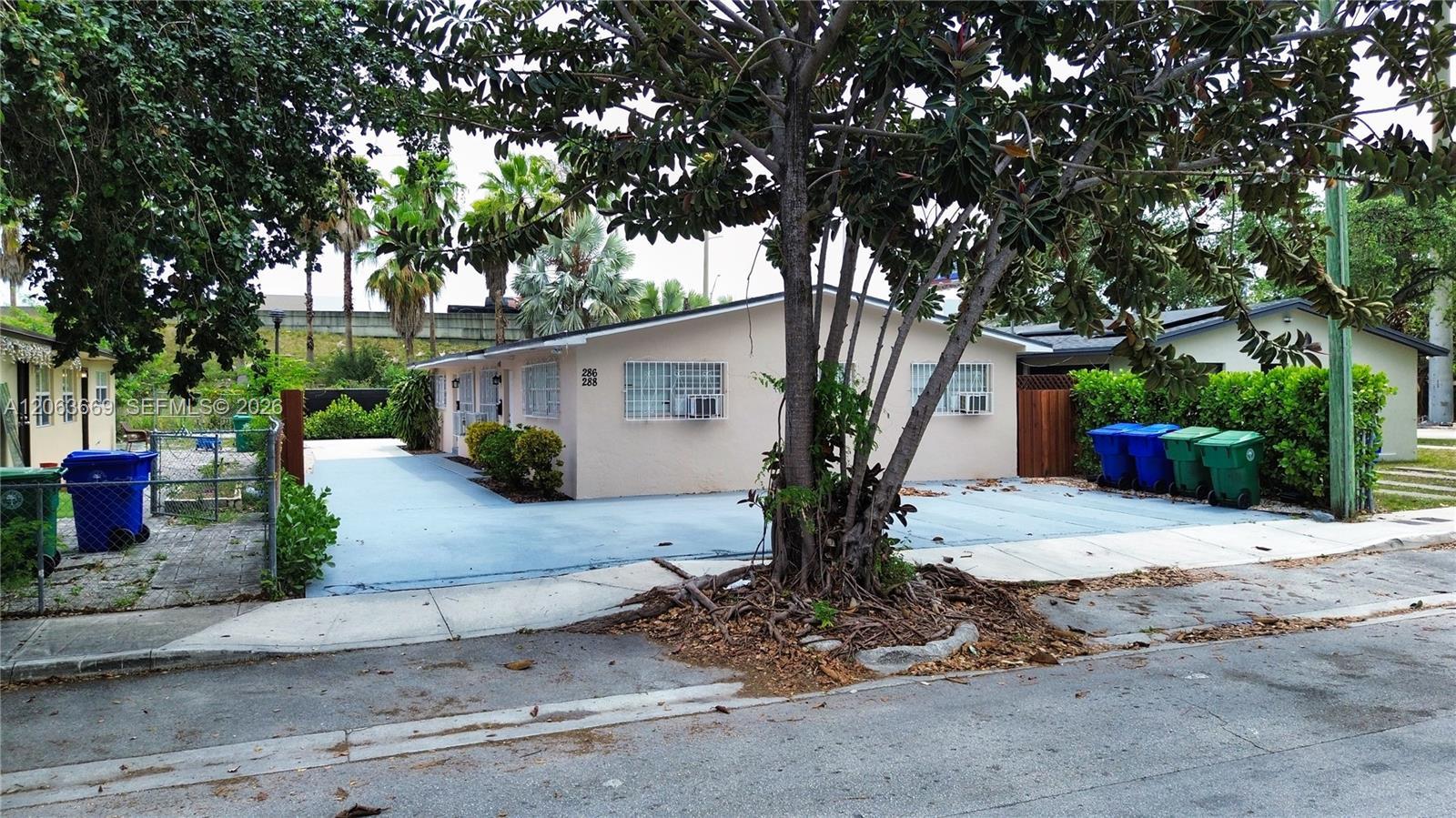 286 NW 39th St # 288, Miami FL 33127 photo 2