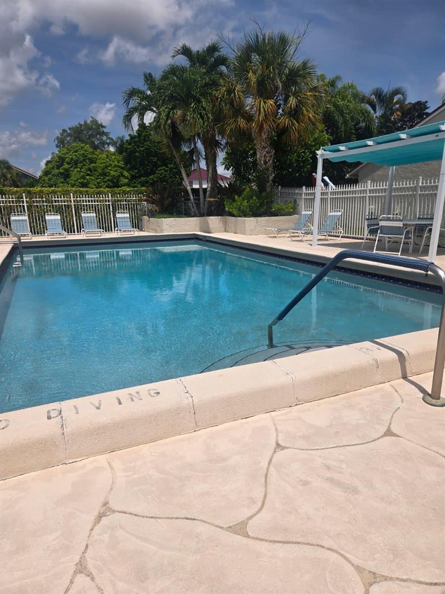 12760 Spinnaker Lane, Wellington FL 33414 photo 3