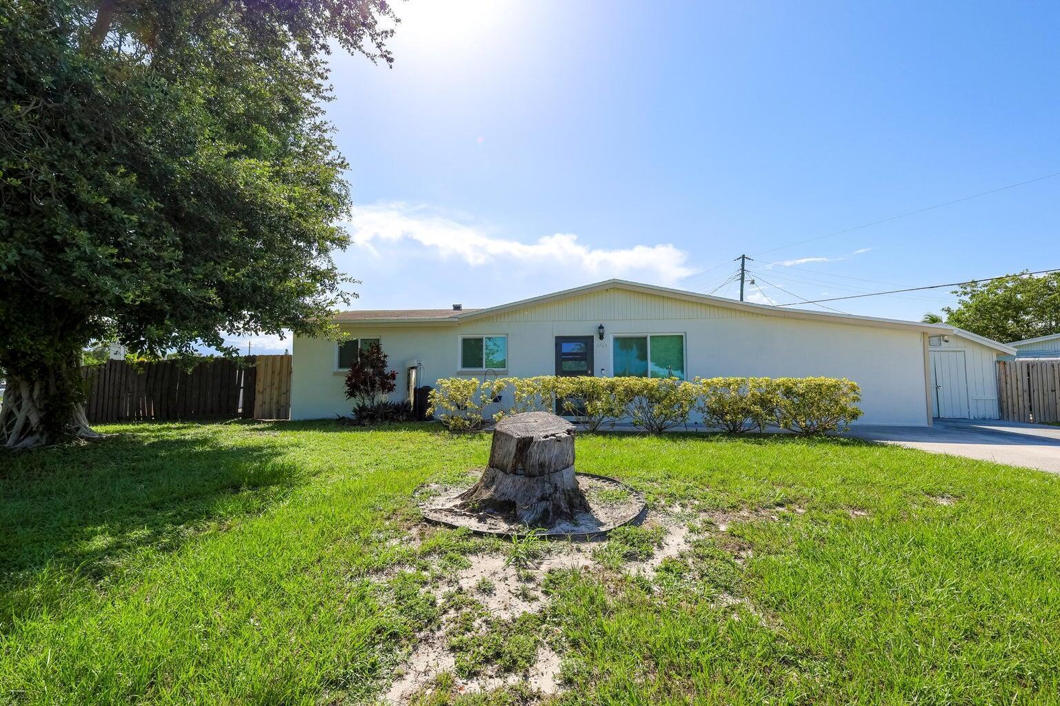 5763 Purdy Lane, West Palm Beach FL 33415 photo 2