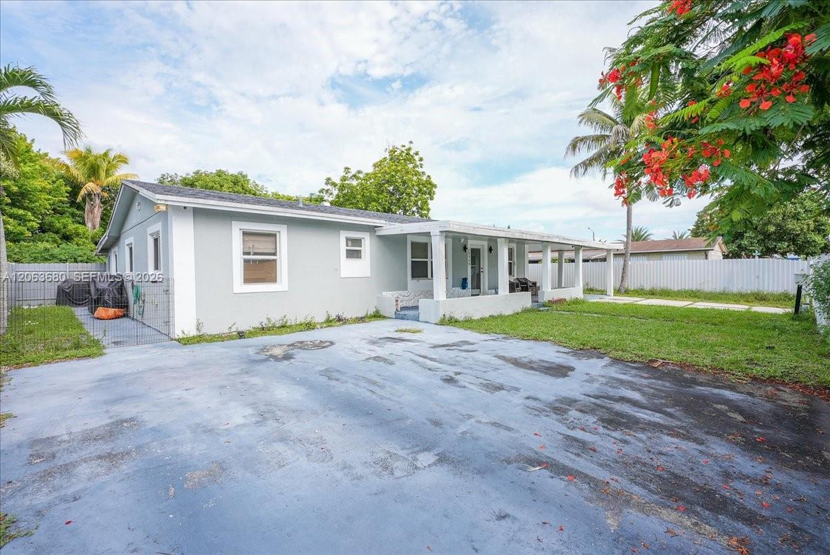 20340 NW 42nd Ave, Miami Gardens FL 33055 photo 3