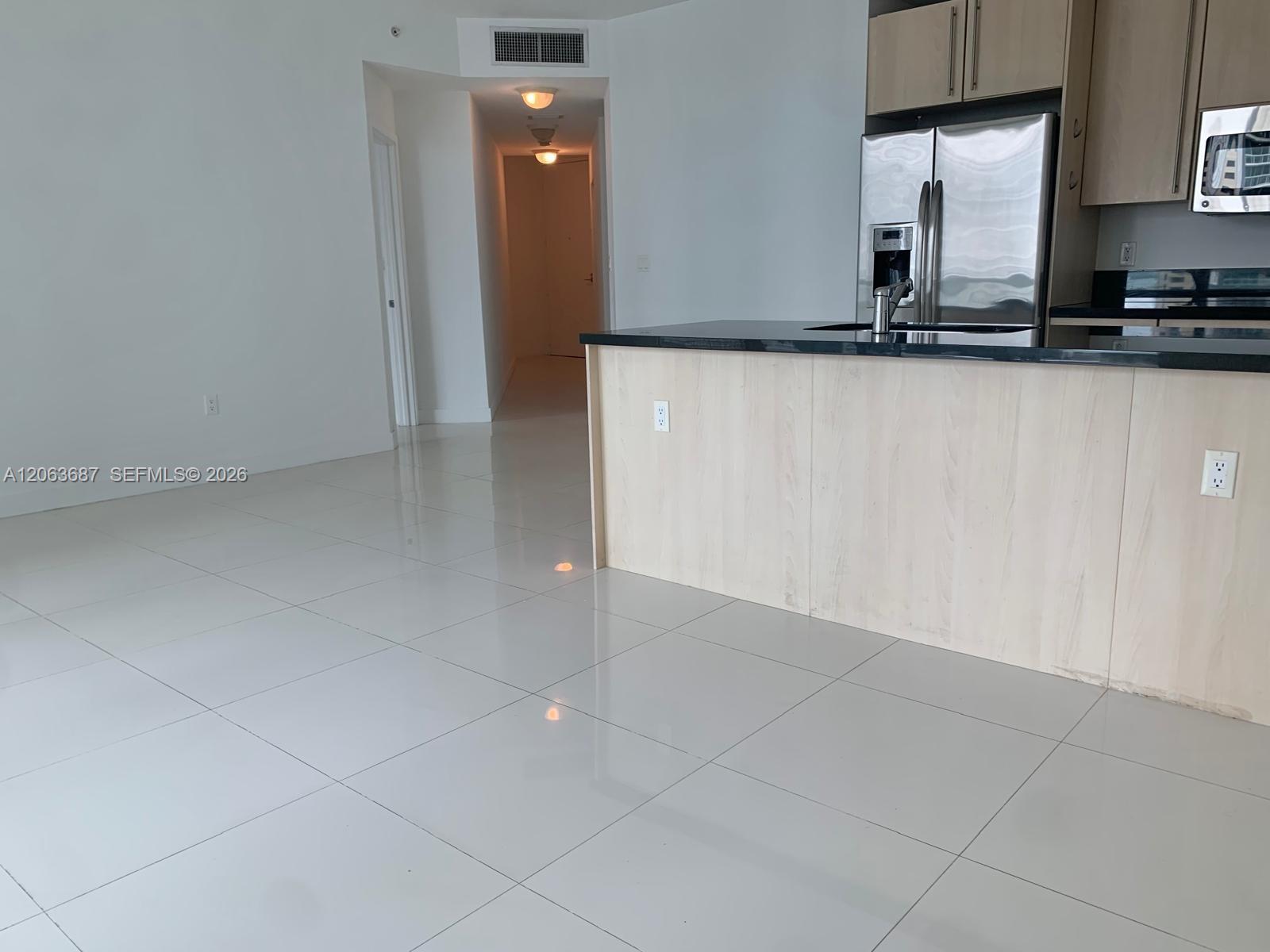79 SW 12 ST # 1707, Miami FL 33130 photo 2
