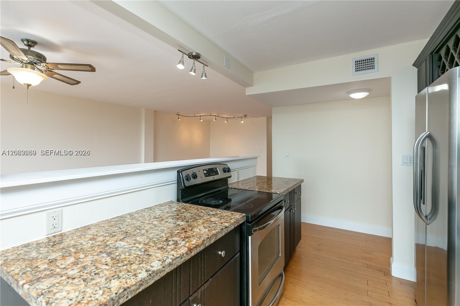 8100 Byron Ave # 501, Miami Beach FL 33141 photo 4