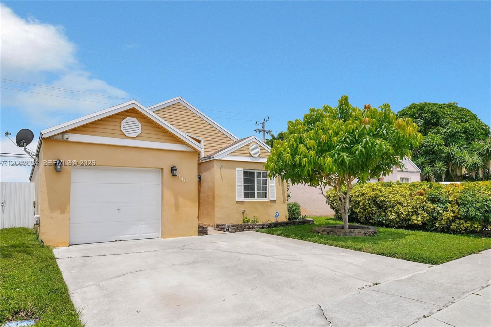 3740 Marlberry Ln, Miramar FL 33025 photo 3