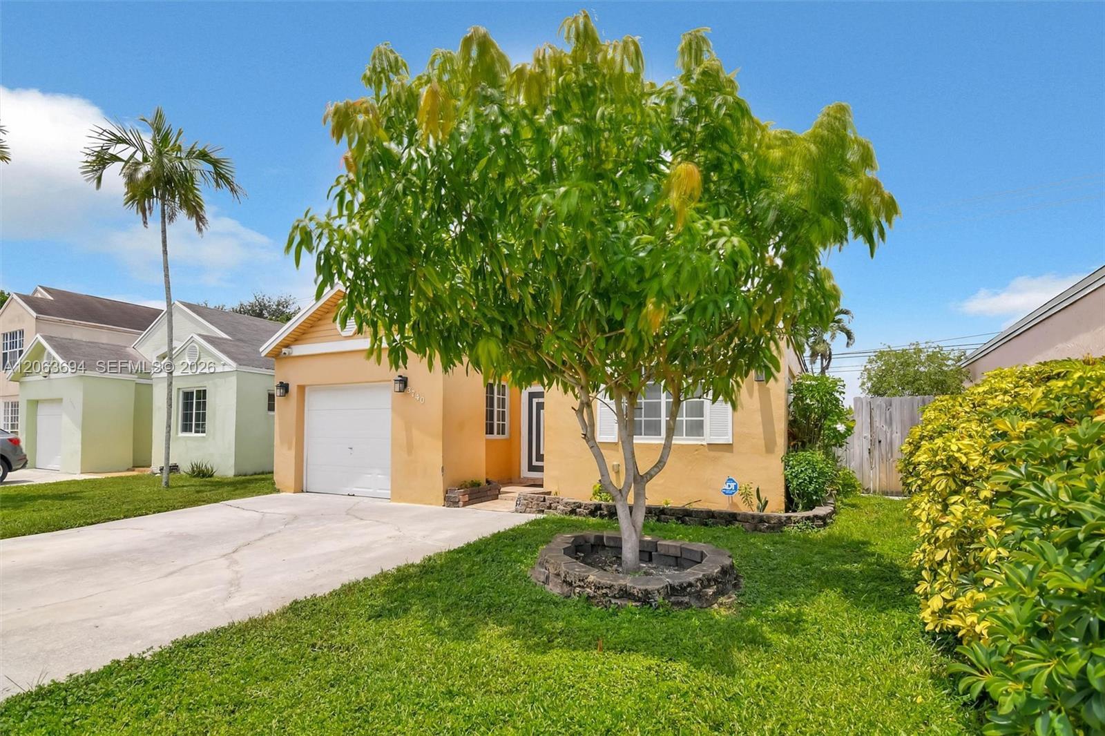 3740 Marlberry Ln, Miramar FL 33025 photo 4