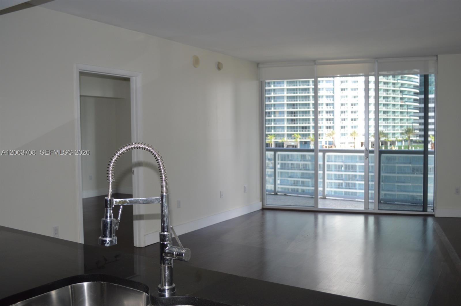 475 Brickell Ave # 1814, Miami FL 33131 photo 4