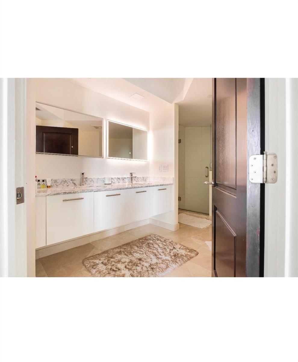 55 SE 6th Street # 4007, Miami FL 33131 photo 5