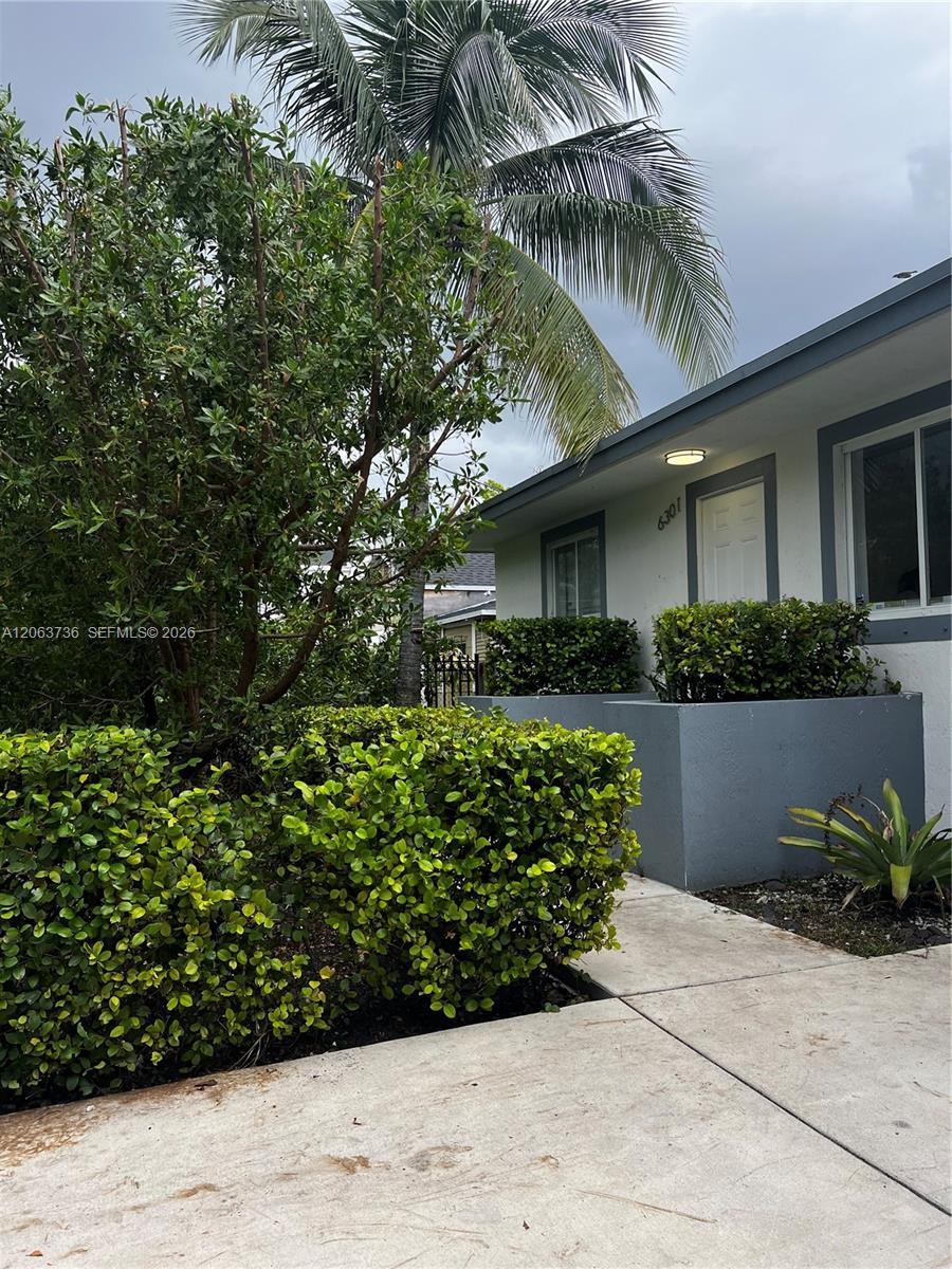 6301 NW 1st Pl, Miami FL 33150 photo 4
