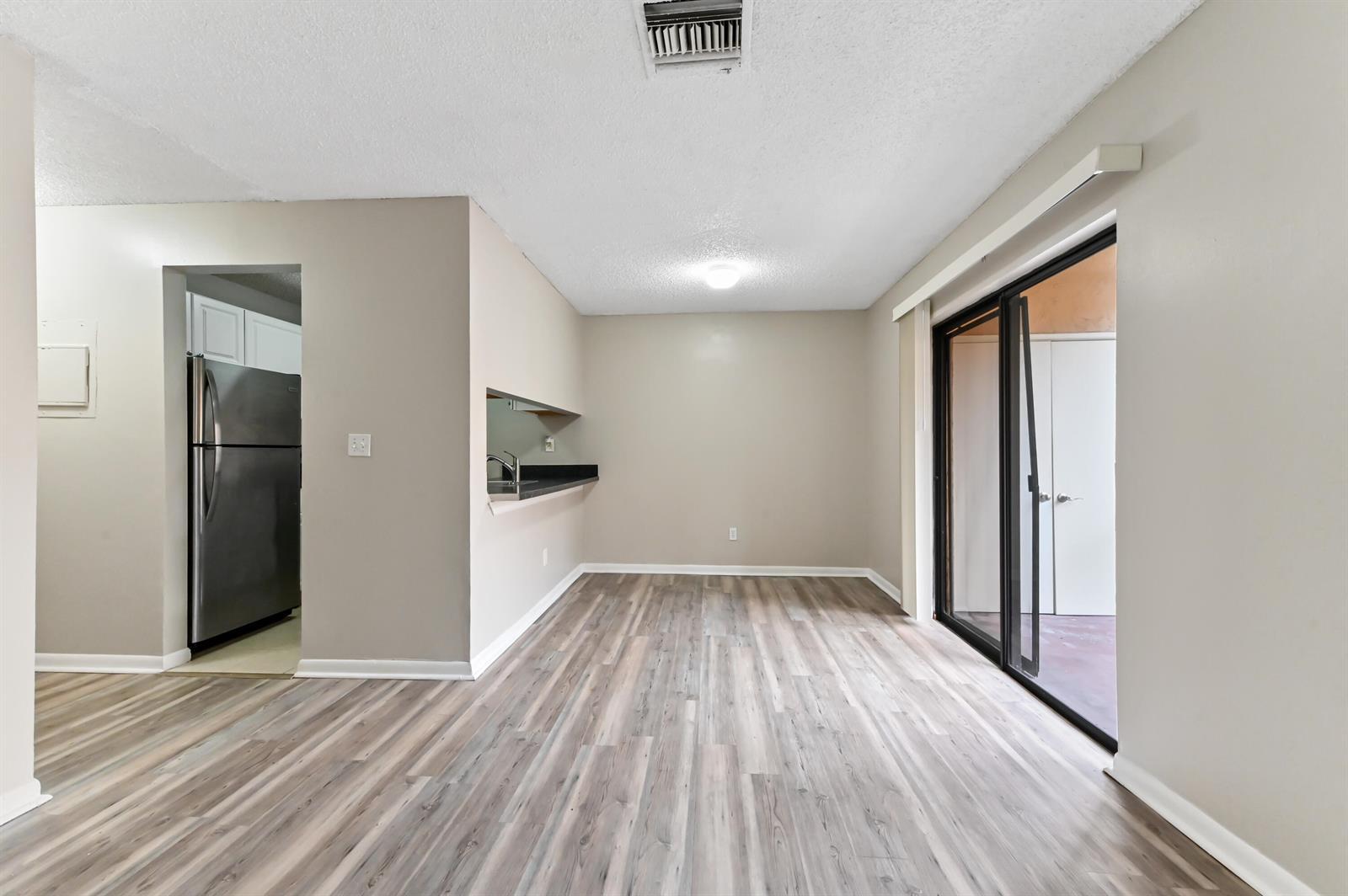 6041 10th Avenue N # 228, FL 33463 photo 3