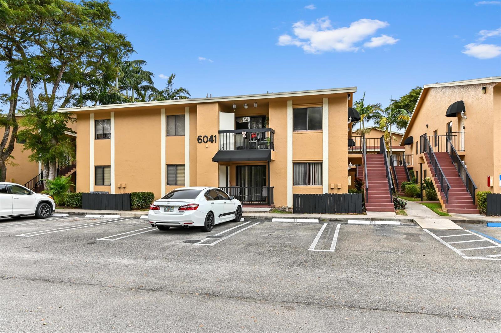6041 10th Avenue N # 228, FL 33463