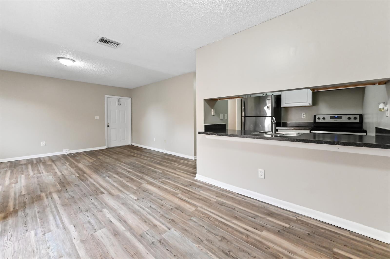 6041 10th Avenue N # 228, FL 33463 photo 4