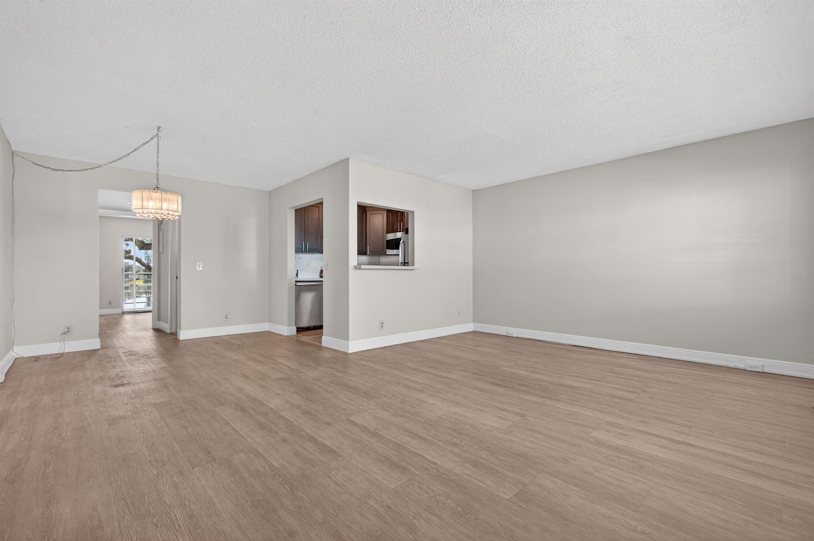 20 Dorset A, Boca Raton FL 33434 photo 2