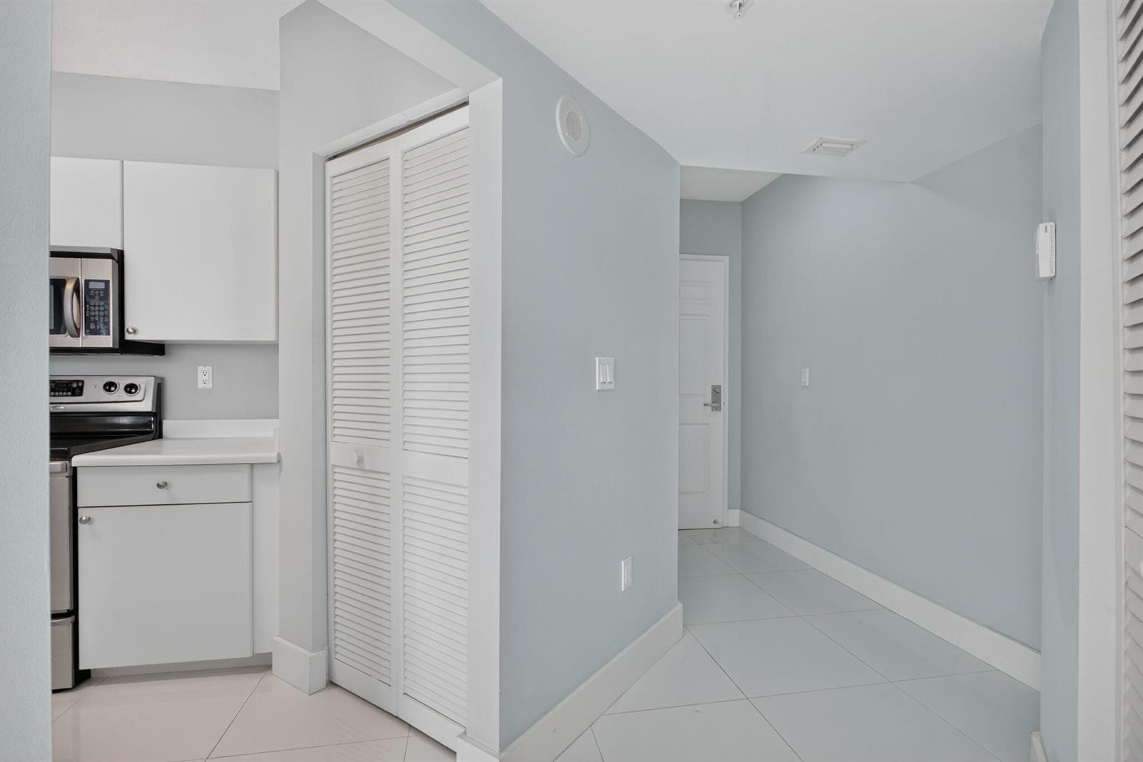 3020 NE 32nd Avenue # 620, Fort Lauderdale FL 33308 photo 4