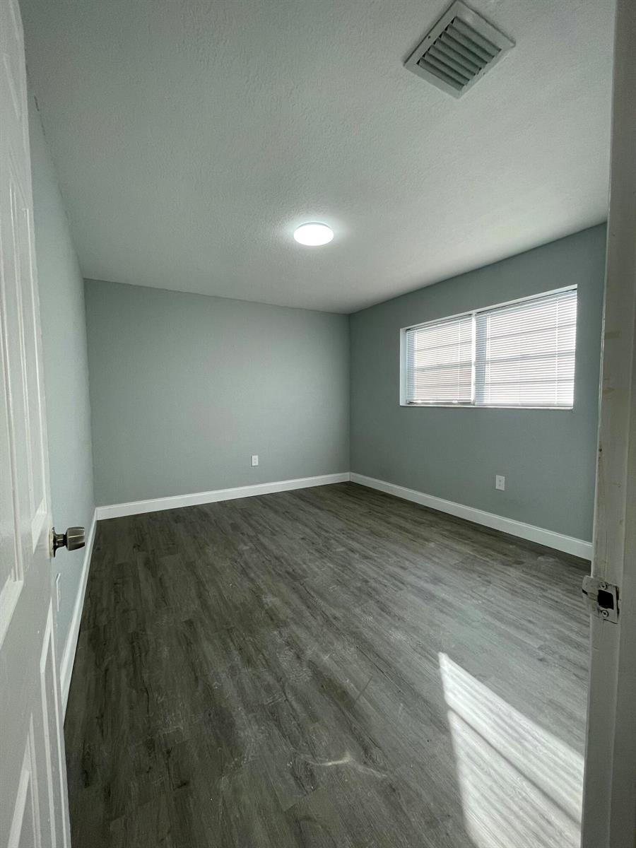 110 SE 7TH Street # 2, Hallandale Beach FL 33009 photo 5