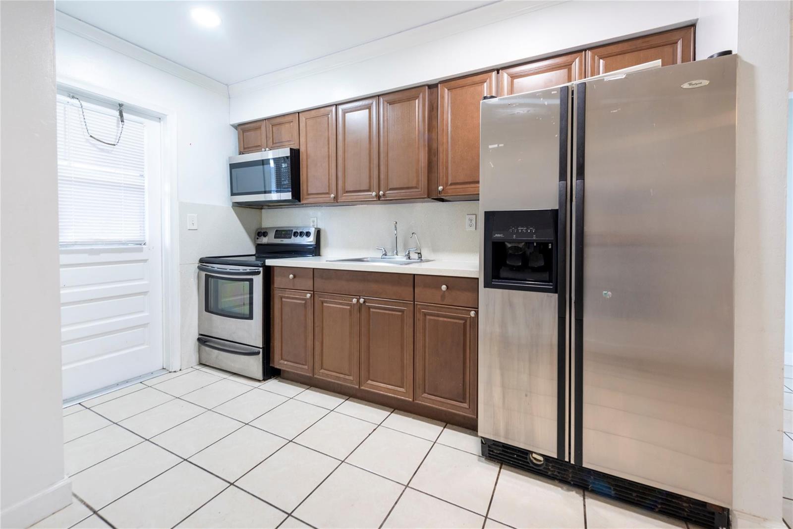 6170 SW 43RD Street # 2, Davie FL 33314 photo 2