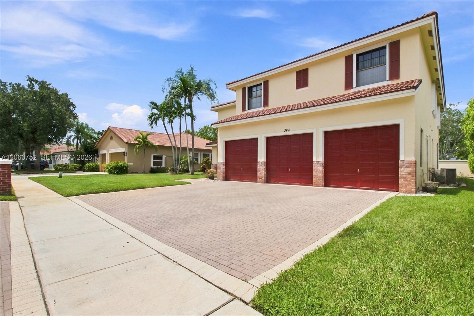 344 SW 159th Ln, Pembroke Pines FL 33027 photo 3