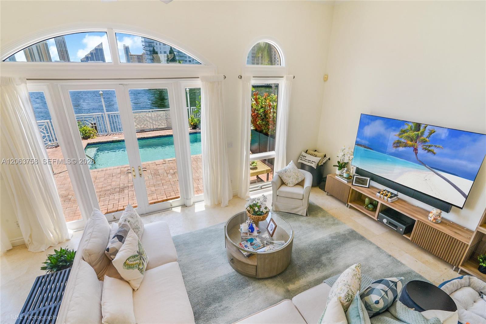 3972 NE 171st St, North Miami Beach FL 33160 photo 2