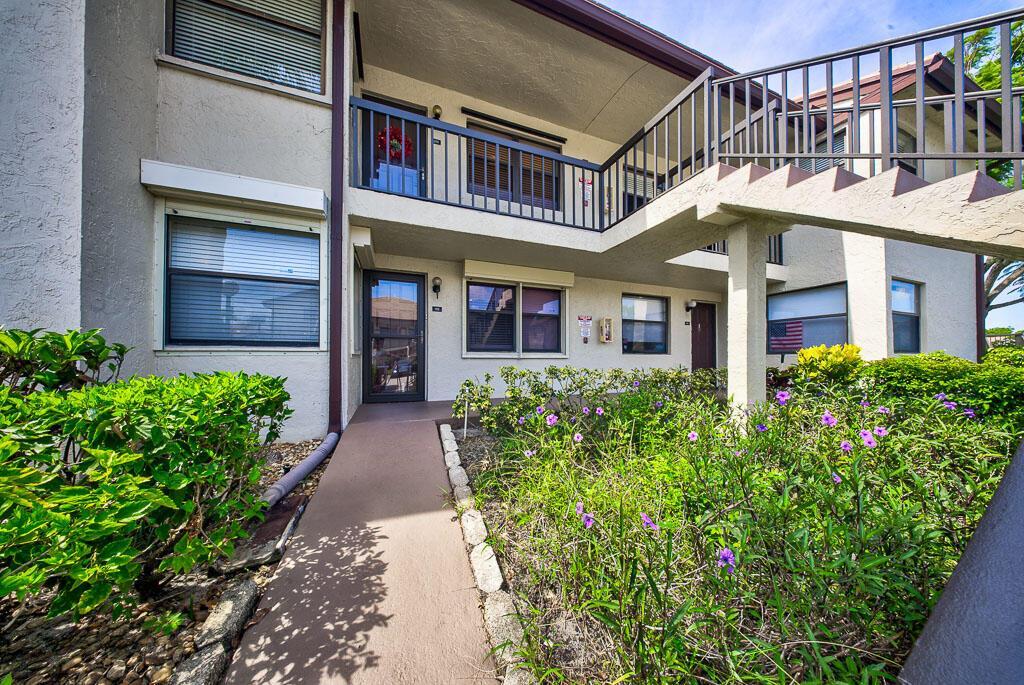 7650 Tahiti Lane # 105, Lake Worth FL 33467