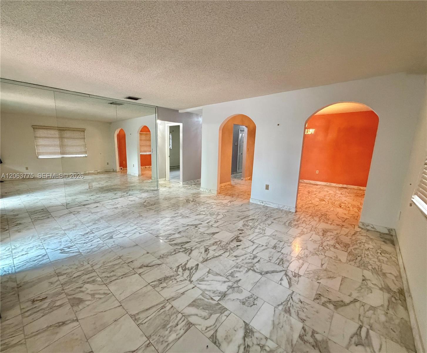 320 NW 61st Ave, Miami FL 33126 photo 4
