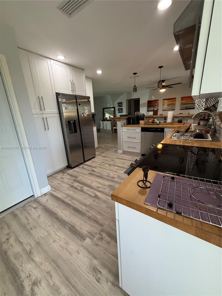 3600 NW 113th Ave, Sunrise FL 33323 photo 3