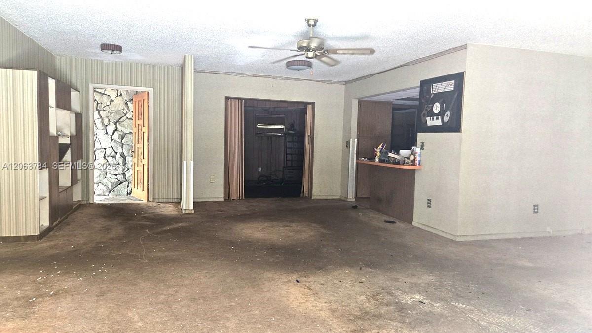 185 NE 129th St, North Miami FL 33161 photo 5