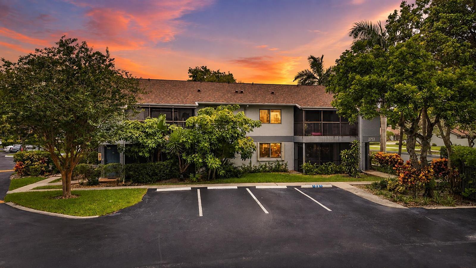 2753 S OAKLAND FOREST Drive # 102, Oakland Park FL 33309