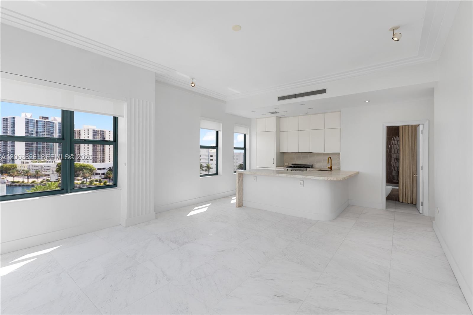 2421 Lake Pancoast Dr # 7A, Miami Beach FL 33140 photo 4