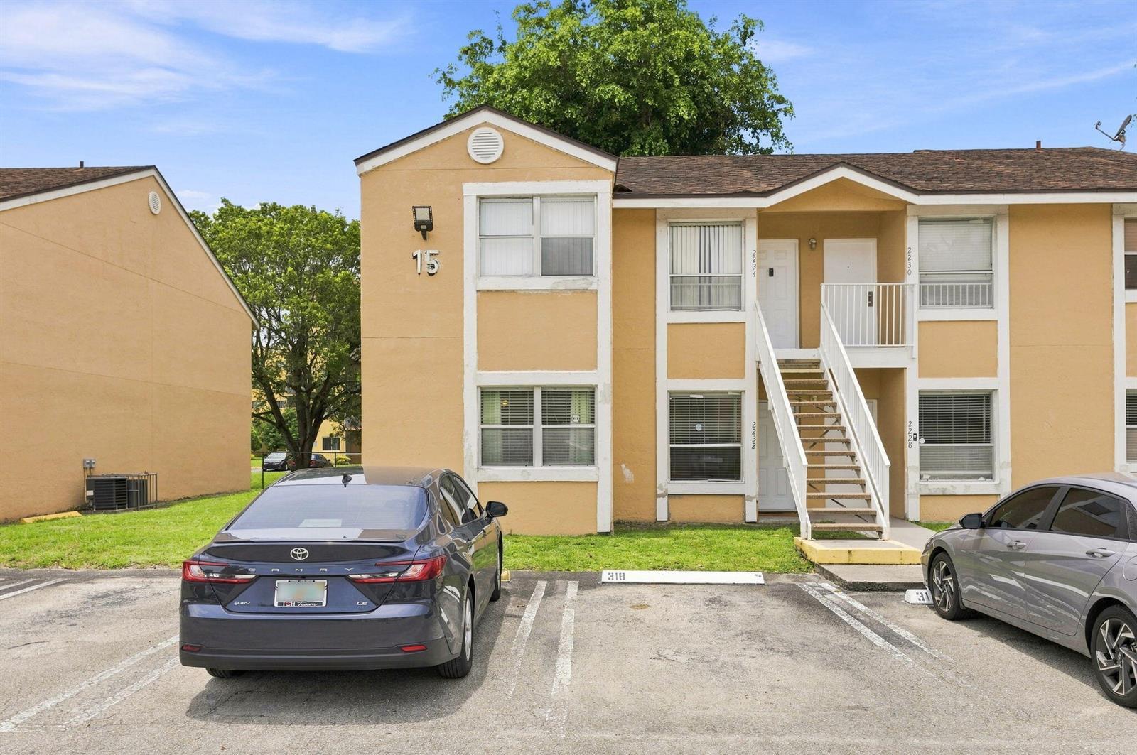 2232 SW 81st Avenue, Miramar FL 33025 photo 2