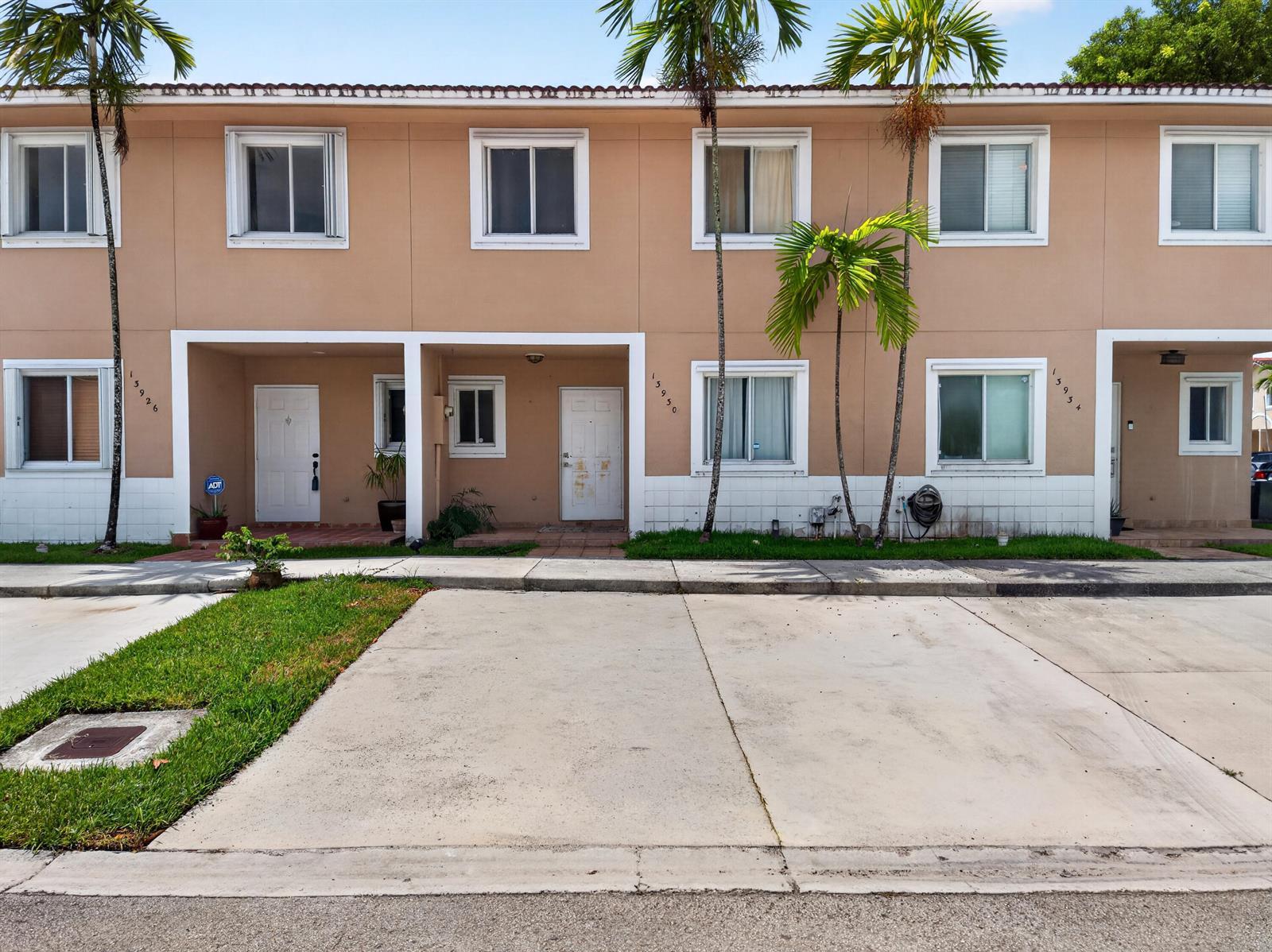 13930 SW 175th Terrace, Miami FL 33177 photo 3