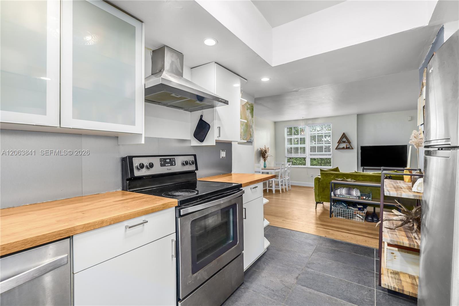 932 7th St # 932A, Miami Beach FL 33139 photo 2