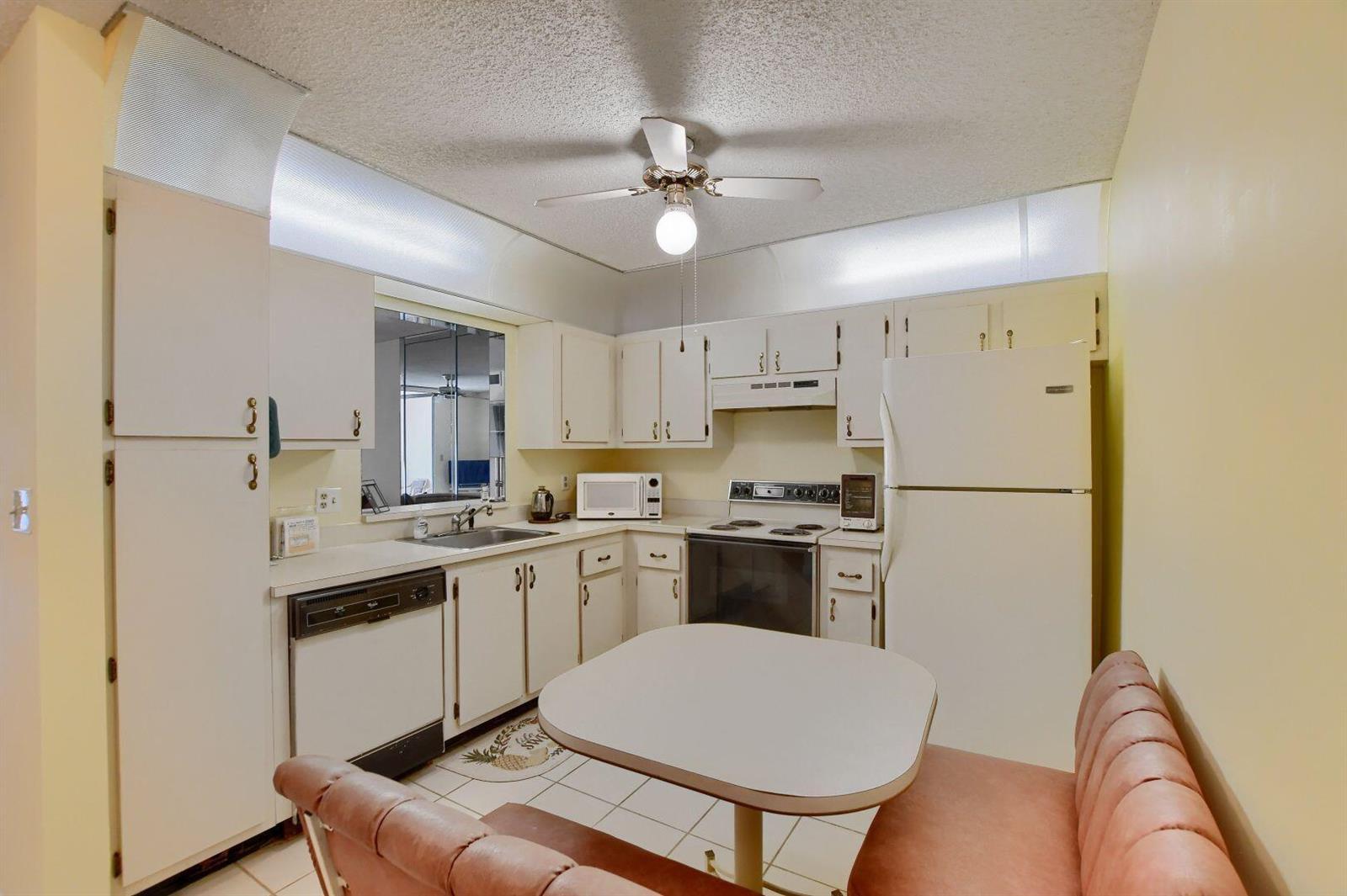 9244 Flynn #4 Circle, Boca Raton FL 33496 photo 5