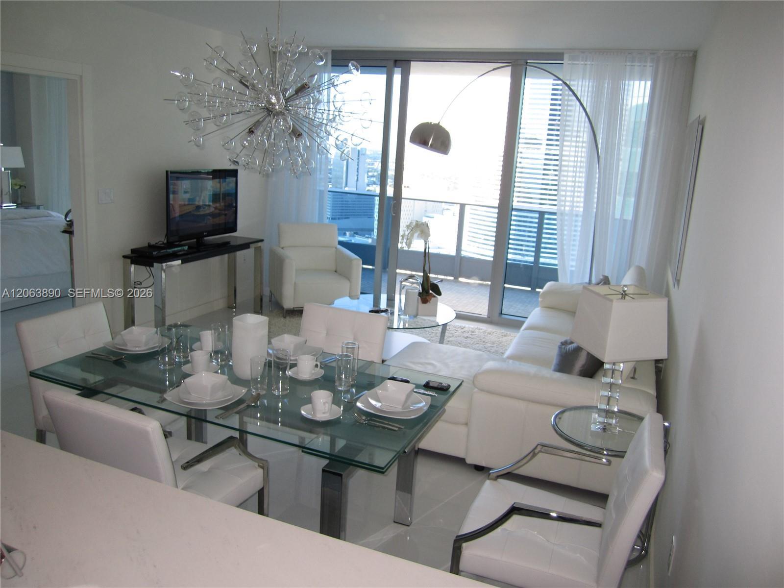 200 Biscayne Boulevard Way # 3809, Miami FL 33131 photo 2