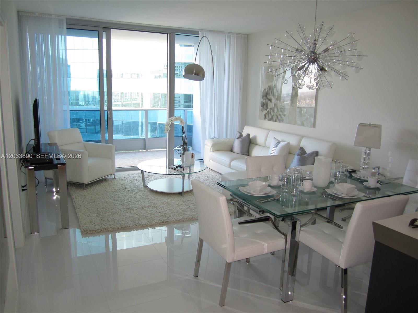 200 Biscayne Boulevard Way # 3809, Miami FL 33131 photo 3