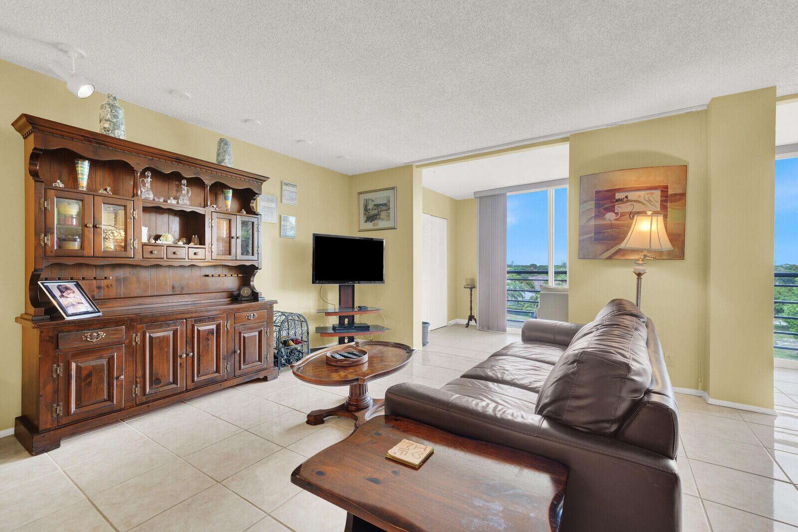 6461 NW 2nd Avenue # 509, Boca Raton FL 33487 photo 3